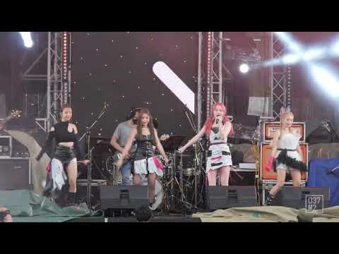 220508 Pretzelle - ต้องชอบแค่ไหน (FIRST LOVE) @ CAT EXPO 8 [Overall Stage 4K 60p]
