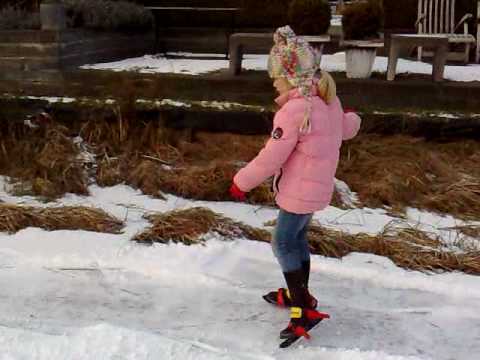 Jasmijn op de schaats 8 januari 2010