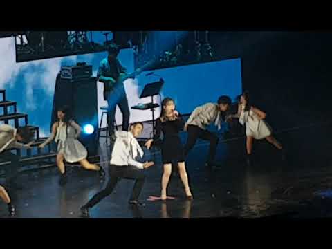 191207 IU "Good Day" Love Poem in Singapore