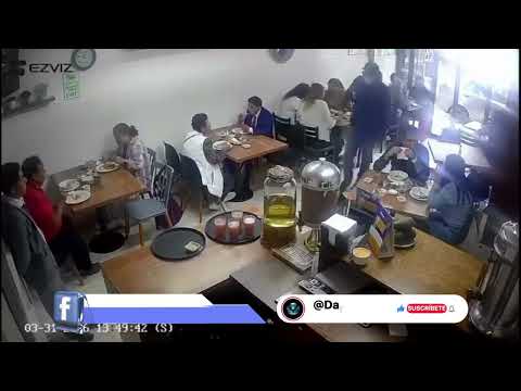 #cotopaxi Un P I L L O* as4ltó a una persona que se encontraba almorzando en el centro de #latacunga