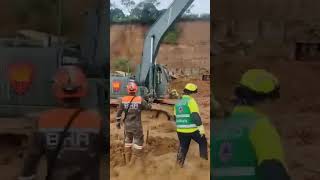 Derrumbes continúan en Km 24 de la Carretera a El Salvador