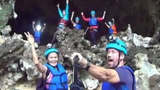 preview picture of video 'Exploring the caves in Lares, Puerto Rico. Have fun on a natural mud slide!'