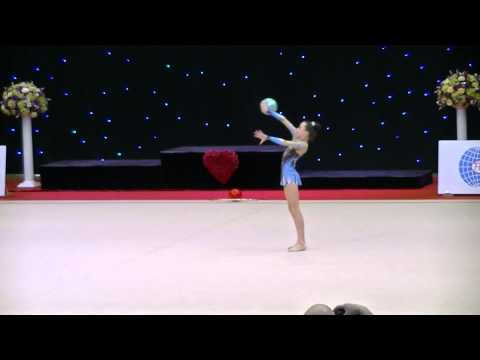 Mosolova Tayisiya (UKR)  2002 ball  Miss Valentine 2014 Qual