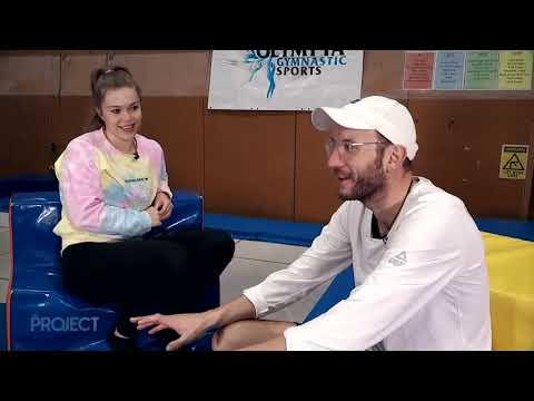 Mr Average - Regular guy tries to beat Olympic trampolinist Maddie Davidson at trampolining