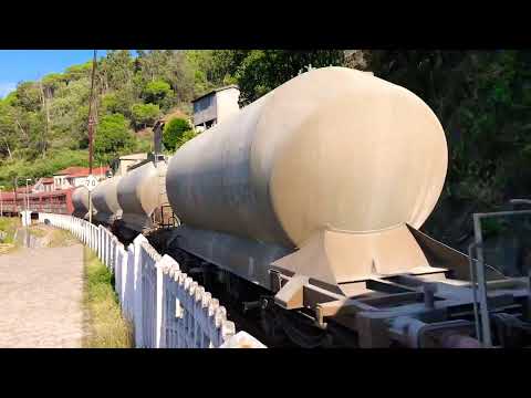 Medway 1903 “Eva” com o comboio de cimento para Godim