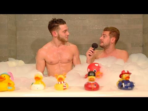 Tony (La villa des coeurs brisés 2) dans le bain de Jeremstar - INTERVIEW