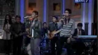 Download lagu Yovie and Nuno-Menjaga Hati mp3