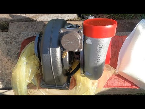 Trucking , 2007 Freightliner Columbia, Turbocharger replacement , Full tear down , and test drive .