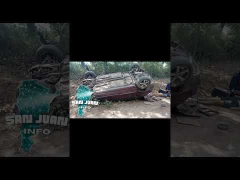 Alerta en Albardón: un automovilista fue hospitalizado tras un violento vuelco en calle Tucumán