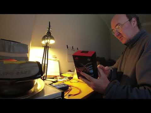 MongoTV_10244 - ÅBNER PAKKE MED NYT ASUS GAMER KEYBOARD OG MUS KØBT PÅ BLACK FRIDAY TILBUD