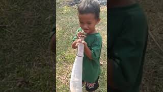 Download lagu Ali oncom bawa golok mp3