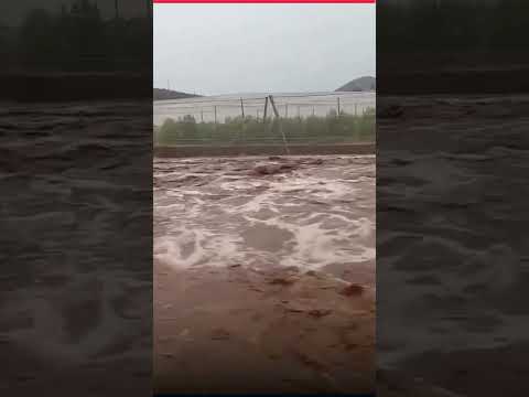 📻 #Nacional | Impresionante bajada de la Quebrada El Arrayán en Vicuña por sistema frontal
