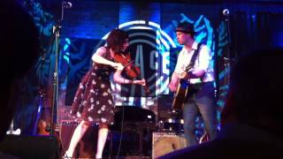 Carrie Rodriguez - Absence