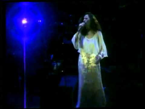 Eleftheria Arvanitaki  Ara  Dinkjian  Parapono-Ksenitia (English subtitles)