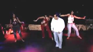 Salman khan dances with his shirt on!