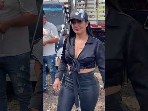 🐴Friens united by tradition and horses 🇨🇴 #culturas4k #horses #ladies #usa #mexico #colombia