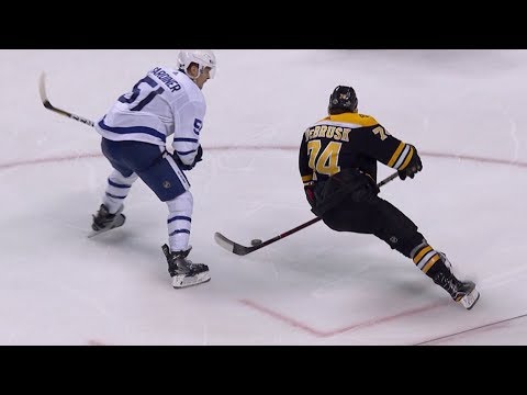 Jake DeBrusk powers his way for go-ahead goal in Game 7