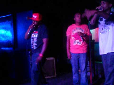 Cell Spitfire ft Young Gem & B Dolla$   Fire In The City LIVE Performance
