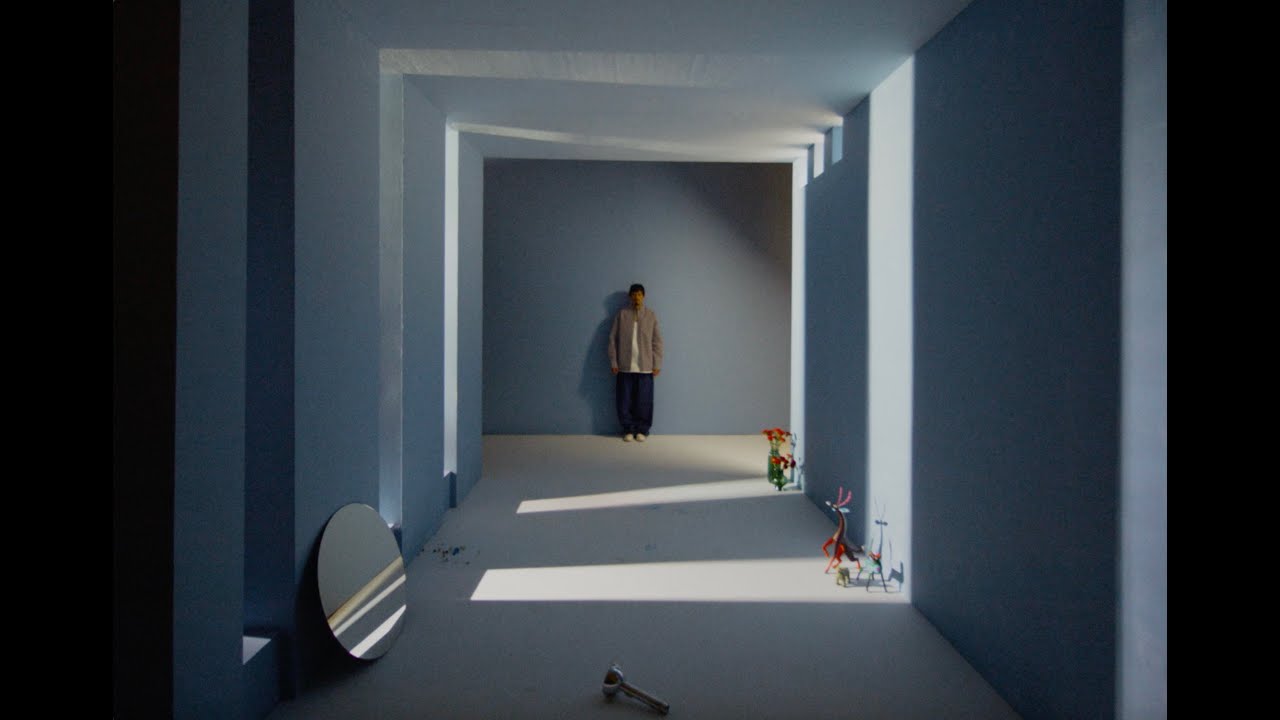 Omar Apollo - Drifting (Lyric Video)