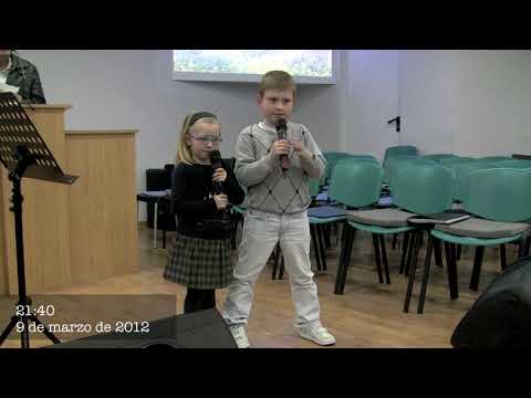 Doi copilasi - Asculta picurii de ploaie  09.03.2012