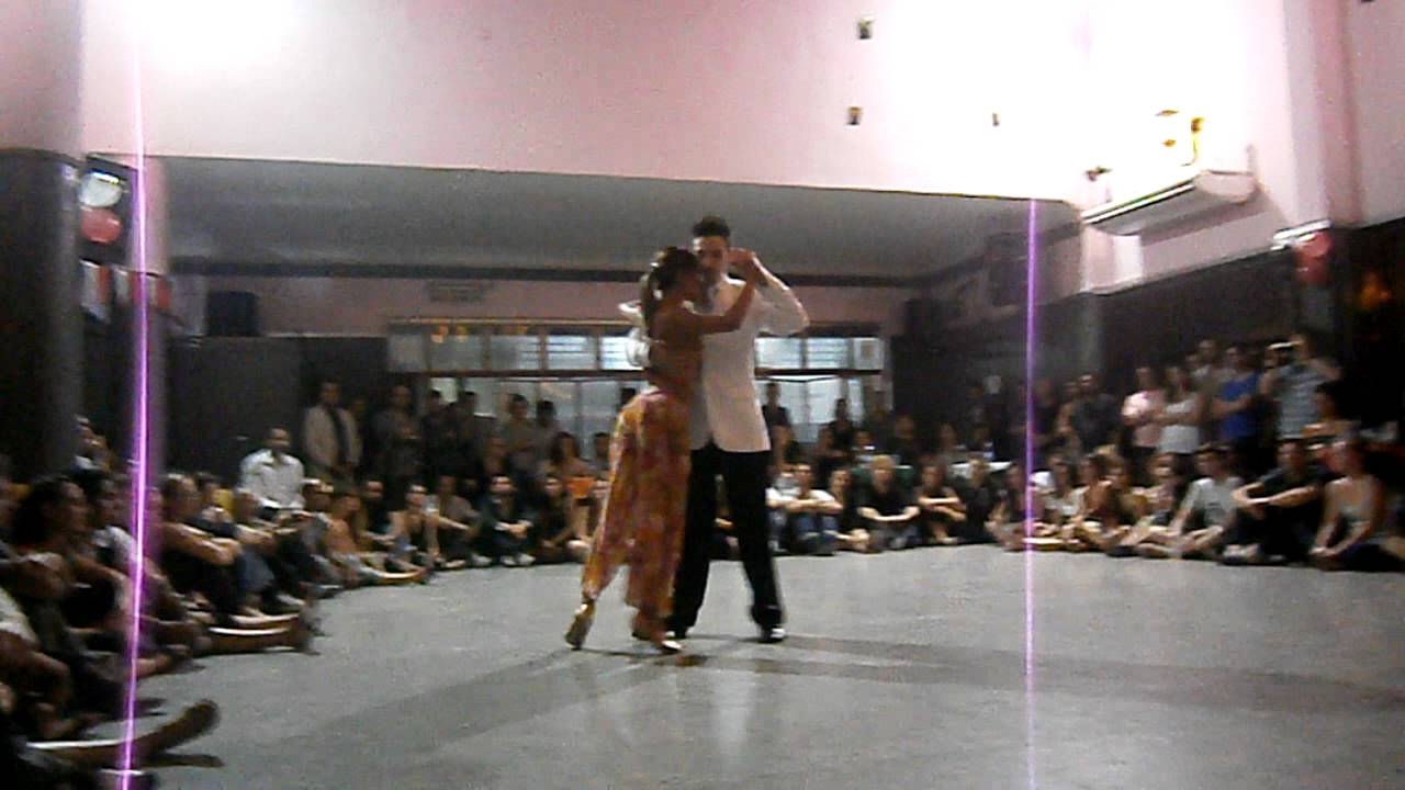 Ricardo Biggeri y Sole Larretapia en El Motivo (2) 5.12.2011