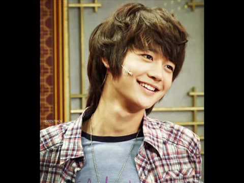 Minho's sexy rap (Love should go on)
