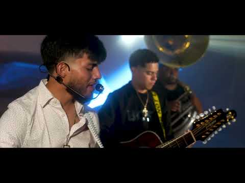 Los Del Centro - BLA Mis Iniciales (LIVE)