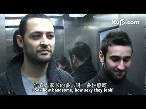 羨慕老外坐電梯送美女(視頻)