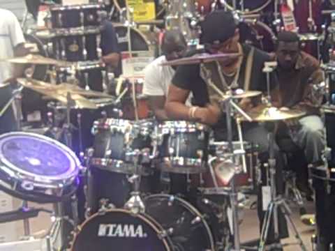 Shedrick Williams @ Guitar Center Drum-Off 2009