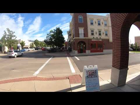 (Hyperlapse) Strolling up and down Main Street in Bountiful, Utah