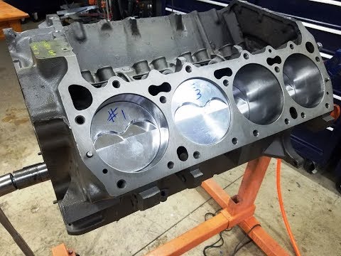 440 MOPAR Big Block Engine Building - Setting Crank End Play & File To Fit Piston Rings