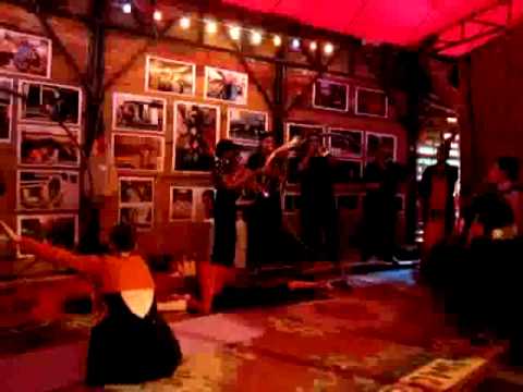 Le Cirque Tzigane Romanès à Paris.