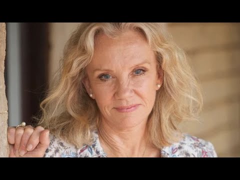 Hayley Mills Lived A Double Life For 30 Years, And No One Knew—Until Now