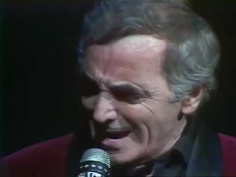Charles Aznavour - Que c'est triste Venise (1987)