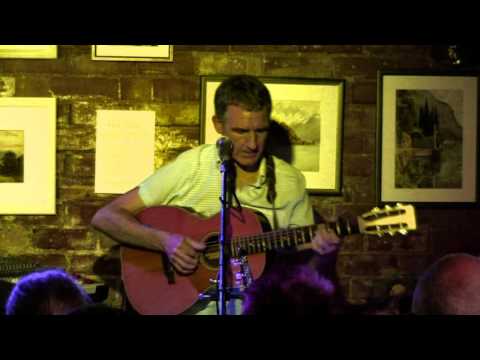 BUCKETS OF RAIN - Bob Dylan performed by Simply Dylan