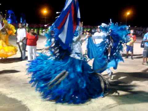 Desfile Oficial 2012 União da Vila do IAPI - Esquenta
