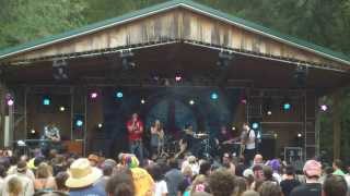 Bear Creek 2013: Jennifer Hartswick Band 