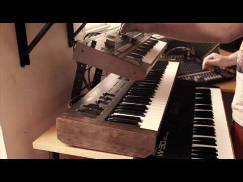 Old school House Music on Roland W30 & Yamaha DX21 (Ft Microkorg & Casio PT31)