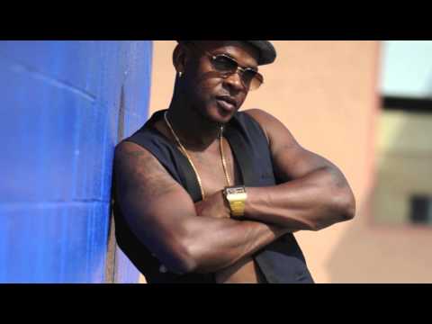 Mr Vegas ft Moxiie - Teenage Love