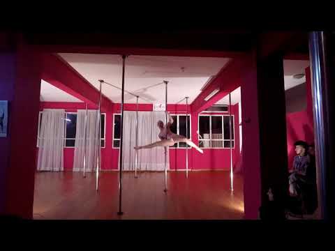Marina Sefes solo pole performance