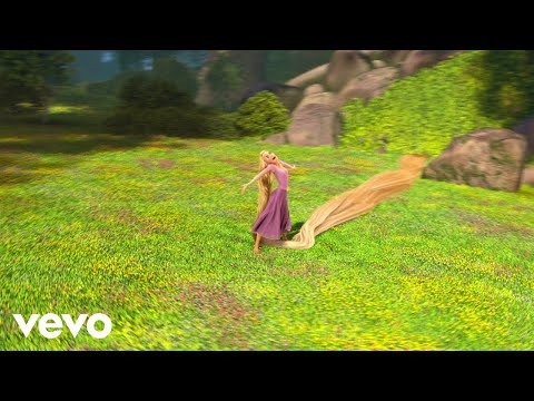 Pia Allgaier - Wann fängt mein Leben an? (Reprise) (aus "Rapunzel Neu Verföhnt"/Official Video)