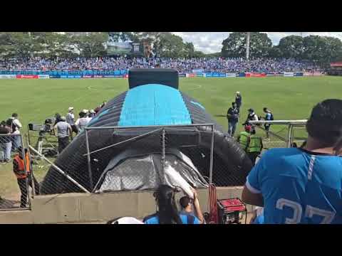 Estadio repleto 🩵 a minutos del partido entre Club Blooming y Universitario de Vinto ⚽️ Cuánto gana…