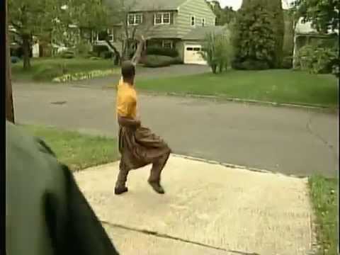 Conan - Lost backup dancer