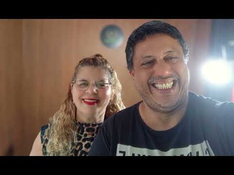 REPRESENTANTE DA CASA CIVIL DO PARANÁ, ÂNGELA DO NASCIMENTO, VISITA OS ESTÚDIOS DA RÁDIO TV WEB STUDIO.