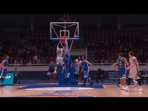 В Санкт-Петербурге саратовский "Автодор" проиграл местному "Зениту"