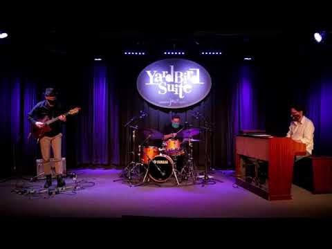 Yardbird Suite Virtual Series presents Sandro Dominelli B3 Trio