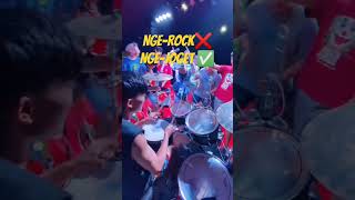 Download lagu Lanjutan Kang Drum bikin resah 😂💯🕺🏻#tukang #drums #thailand #joget #lucu #kocak #pargoy #tuktuk #yt mp3 Download lagu Lanjutan Kang Drum bikin resah 😂💯🕺🏻#tukang #drums #thailand #joget #lucu #kocak #pargoy #tuktuk #yt mp3