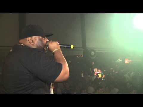 Mc Kalzinho Parte 3 no Rei do Bacalhau - Equipe Furacão 2000