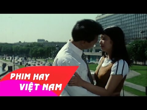 Trăng Trên Đất Khách