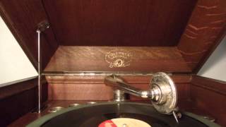 Mac Wiseman . "I Saw Your Face in the Moon"